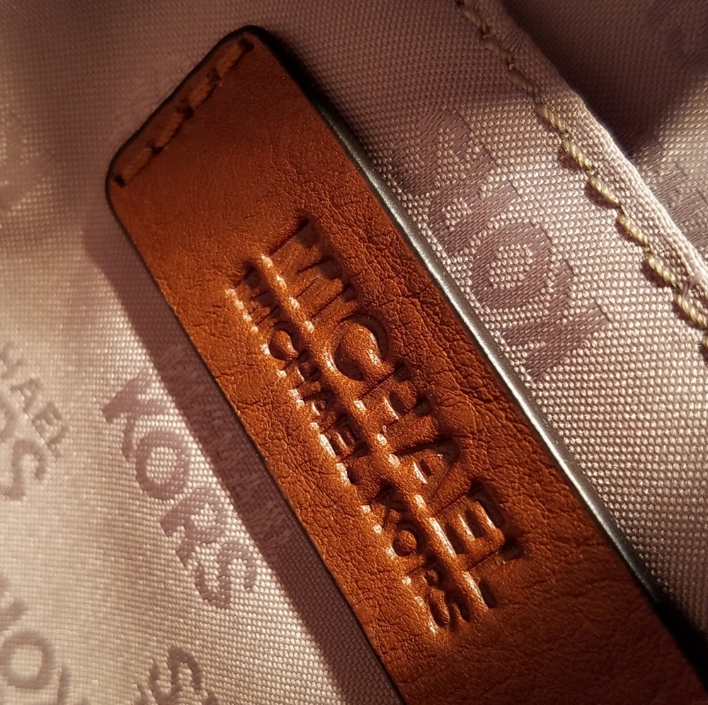 Michael Kors logo handbag ***sold on other website - Picture 6 of 6